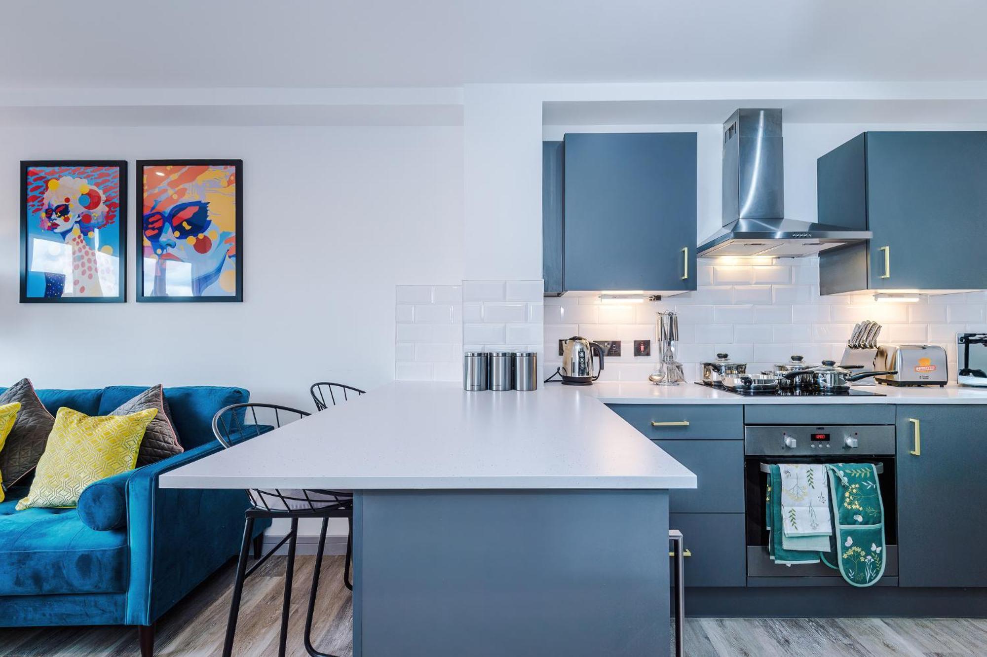 Charles House Serviced Apartments Престън Екстериор снимка